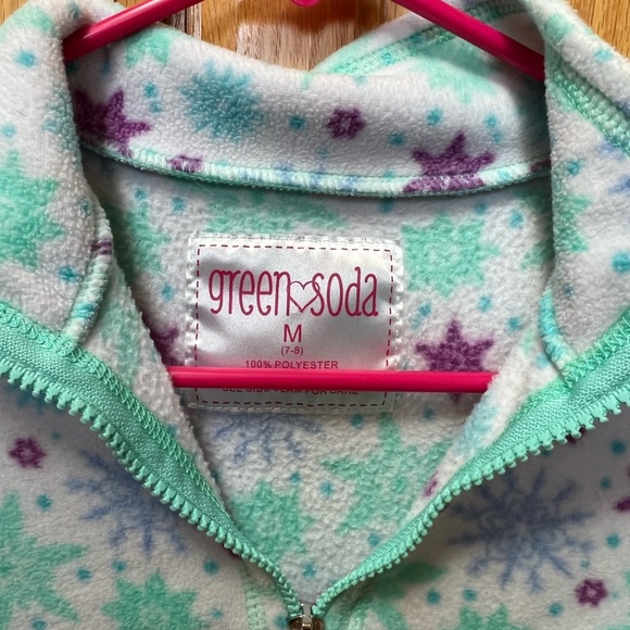 Girls Sweater - Picture 2 of 3